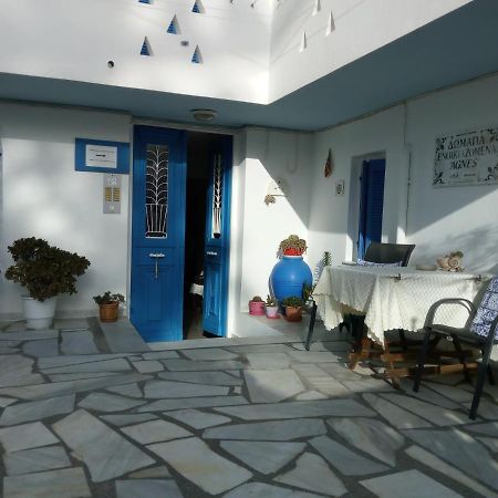 Agnes Rooms Kini Zewnętrze zdjęcie