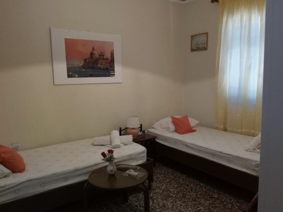 Agnes Rooms Kini Zewnętrze zdjęcie